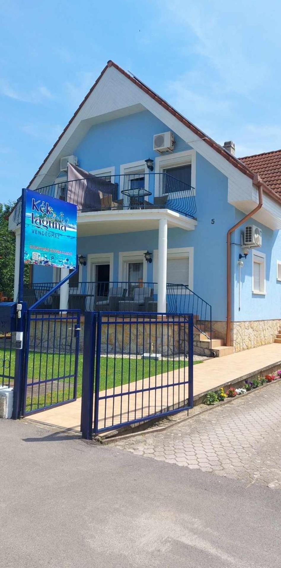 Kek Laguna Vendeghaz Balatonfured Luaran gambar